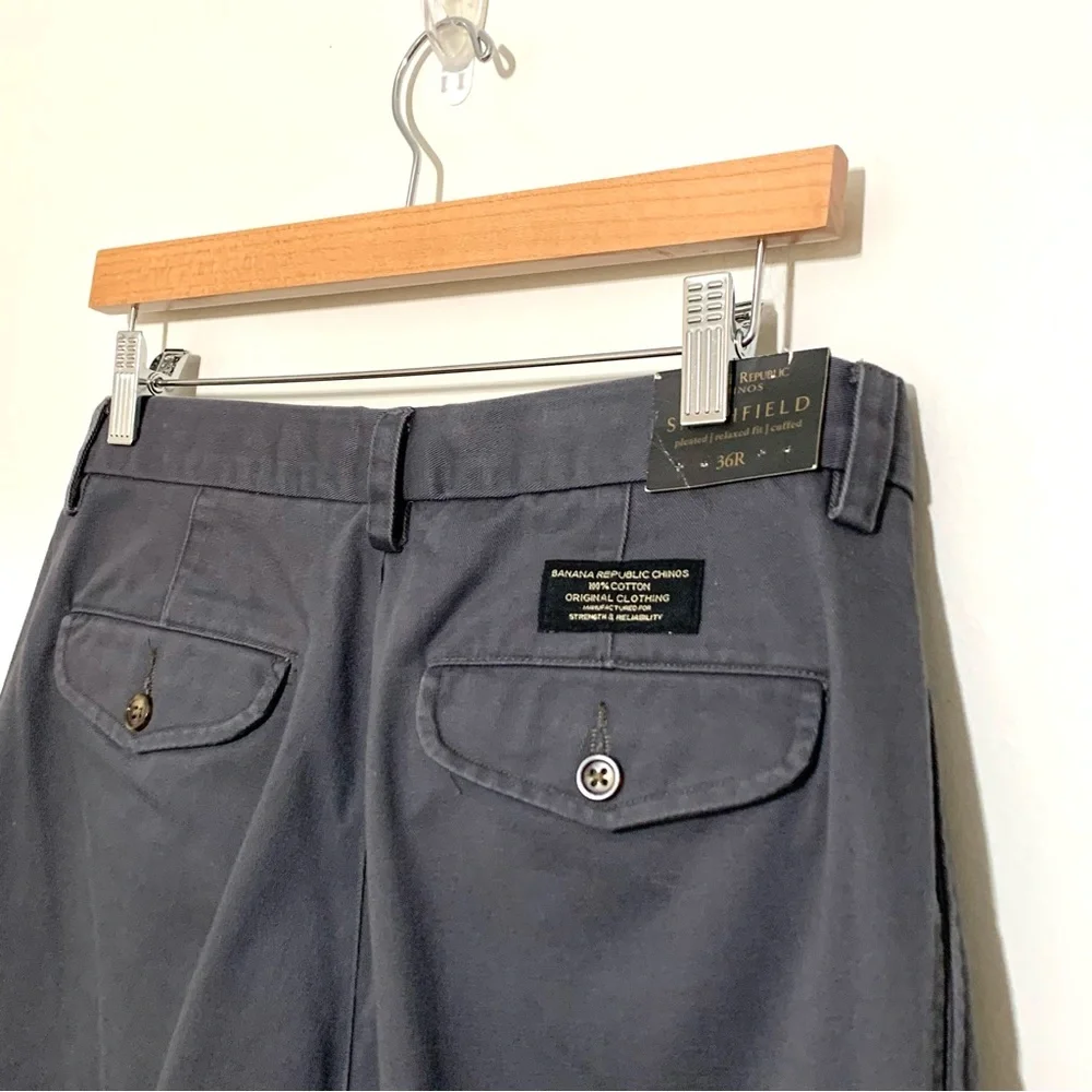 Banana Republic Men’s Gray Smithfield Pleated Relax Fit Cuffed Pants Chinos NWT